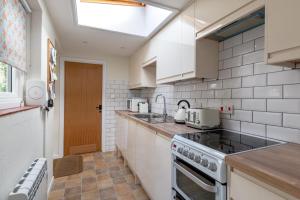 2 Bed in Weybourne oc-b16181
