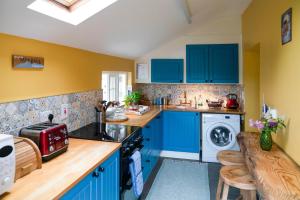 Tollymore Gate Lodge