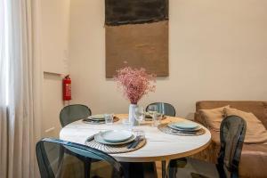 Roma Mazzini Signature