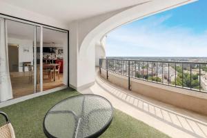 Bellevue, appartement T2, terrasse & parking