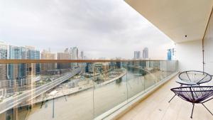 Modern 3BR Full Canal & Burj Khalifa View 2