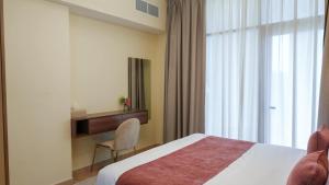 Modern 3BR Full Canal & Burj Khalifa View 2