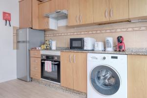 Mar y Ola - 250M to the Beach By Lanzarote Vacation Homes