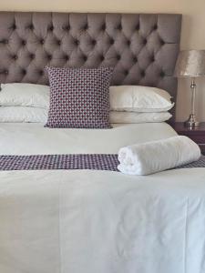 Grayville Apartments