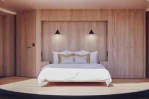 Bonjour Sauvage Saint Jean de Luz