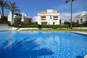 Casa Adriana - Marbellamar Modern Townhouse by Finest Rentals