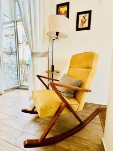 Sunrise Sea-View Artpartment with 3 Balconies