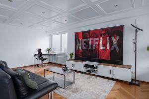 Home Cinema Apartment with Beamer and Netflix - Free Parking
