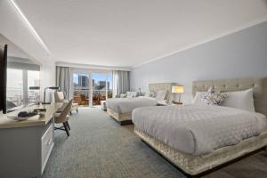 833 Aqualea Beachfront Resort Clearwater Beach