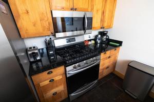 The Meadows - 2 Bdrm Family Condo in Kirkwood