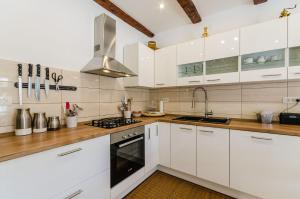 Lichtdurchflutete Finca mit Alpaka-Ranch in der Nähe, Privatpool, Grillbereich, Waschmaschine