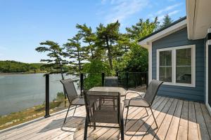 Private Sea House Escape at Whynachts Cove