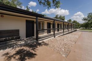 Bentwood Texas Bungalow #1