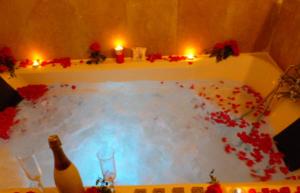 Spa Ibiza Dosrius - Bungalow con Jacuzzi y Piscina privada
