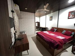 Amor Villa Abu