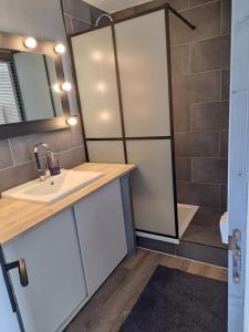 Mare Nustrum, T3 à 350m plage, wifi, piscine, tennis