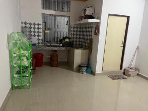 Jinkos Homestay with self cooking facility