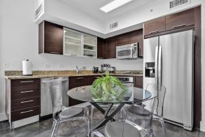 Urban Oasis 2BR Loft Residence in Brickell