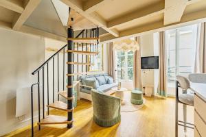 Designer 2 BDR flat 2WC in le Marais