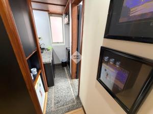 Lindo Studio no coração da Savassi para 3 pessoas