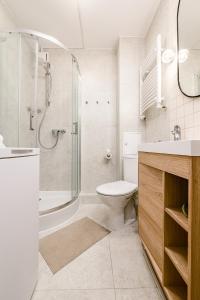 Old Town Square Apt - Balcony, Top Location - by Rentujemy