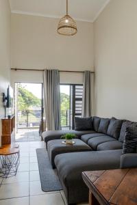 Cozy All-in-One Ocean View Apartment