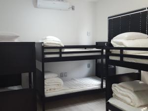 Giường Trong Phòng Ngủ Tập Thể Nữ 6 Giường (Bed in 6-Bed Female Dormitory Room)