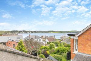 2 Bed in Padstow oc-p00557