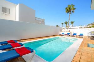 Villa Castillo by Villa Plus