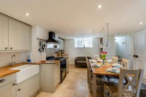3 Bed in Appledore oc-a29241