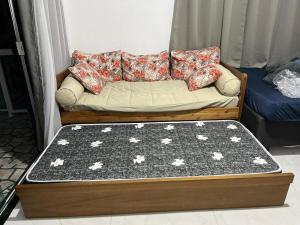 Suite com ar, cozinha, área, churrasqueira para até 4 pessoas