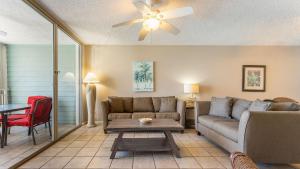 Brisa Del Mar by AvantStay Communal Pool Gated Community Ocean Front