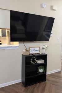 Modern Comfort Stay ,Relax and Recharge