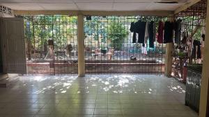 Habitacion con baño en zona de carnaval