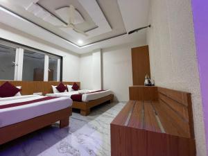 Hotel LOTO Central Ujjain Railway Station