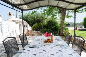 Trullo Nora with private pool