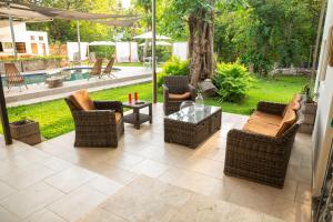 Amalfi Surf Lodge