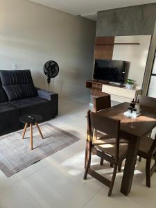 Casa Nova, com cozinha planejada, bem localizada!