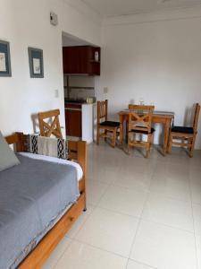 Renacer -descanso ideal a minutos del aeropuerto-