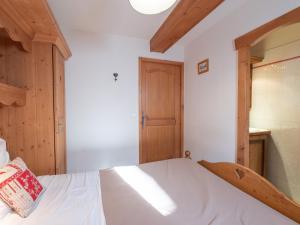 Duplex ski aux pieds avec parking et WIFI à Bisanne 1500 - FR-1-809-33