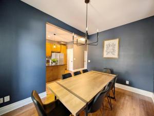 Timeless Modern Escape in Saint Louis