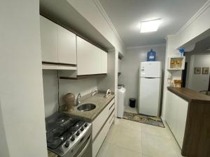 Apto c suítes a 500m da Praia de Jurerê | CPJ504