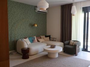 Villa Ataraxia - 3 independent units villa