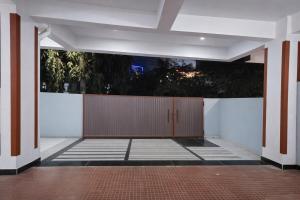 Comfort Home Luxury 3BHK Near Airport