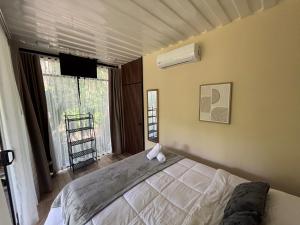 Moani Punta Uva Lodge 5 min Walk to beach