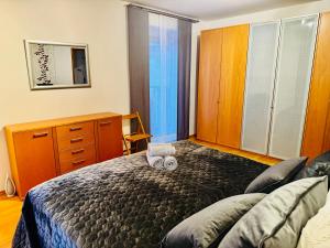 130 qm Apartment mit Garten und Stellplatz