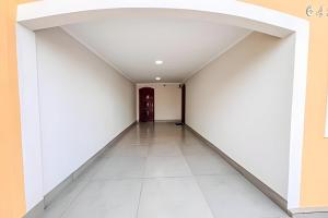 Casa espaçosa, 3 quartos com ar + 2 vagas