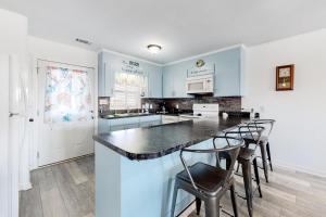 HB58 Caspers Hideaway