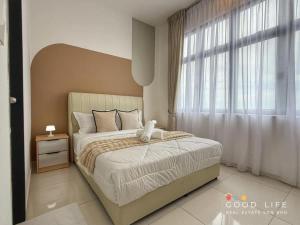 Space Residency 2BR KSL Mall Shops Foods Around