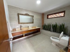 AMAZING EL POBLADO VIEWs-MODERN VILLA